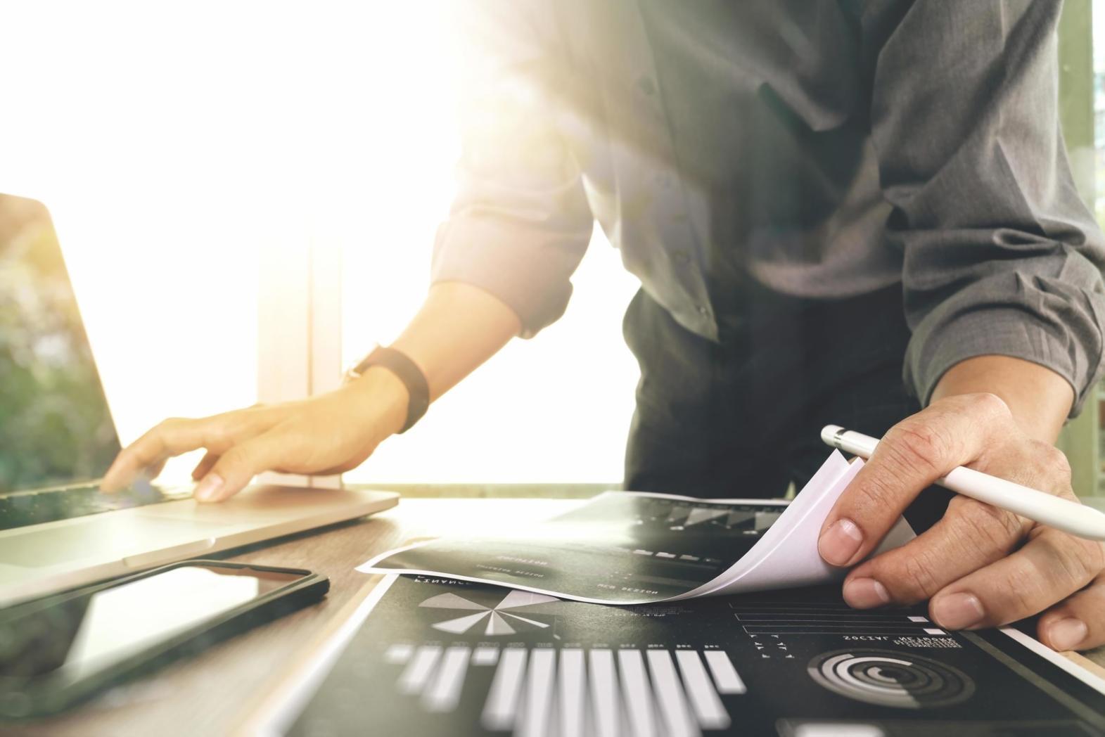 Technische SEO-Analyse auf verschiedenen Geräten